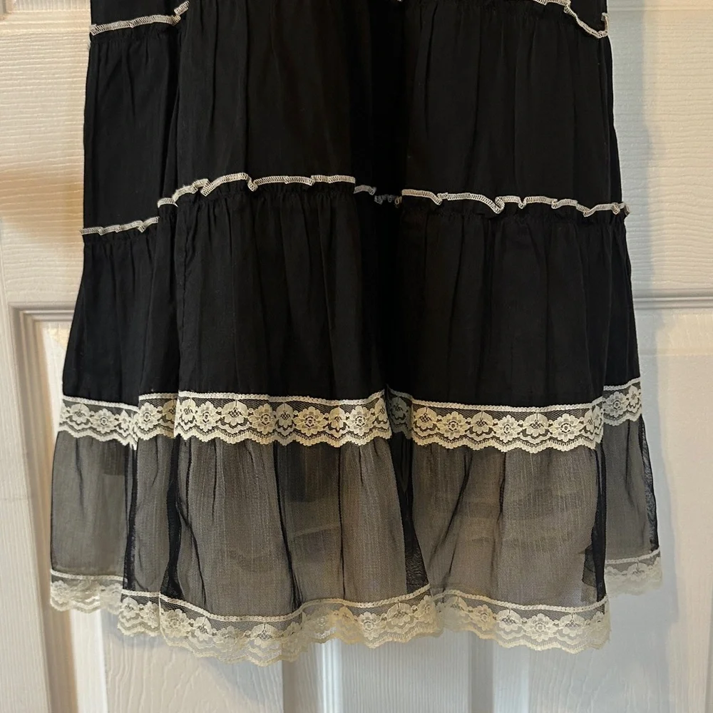 Morbid Threads Black Dress with White Lace Accents - Picture 4 of 6